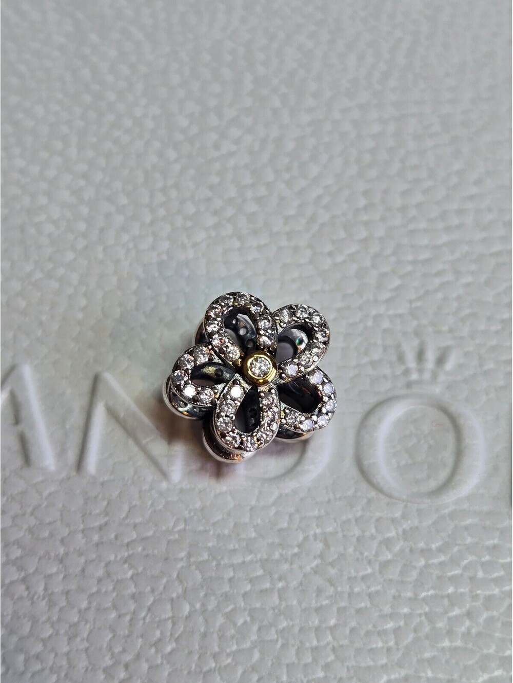 Pandora charm bead s925 ale flower